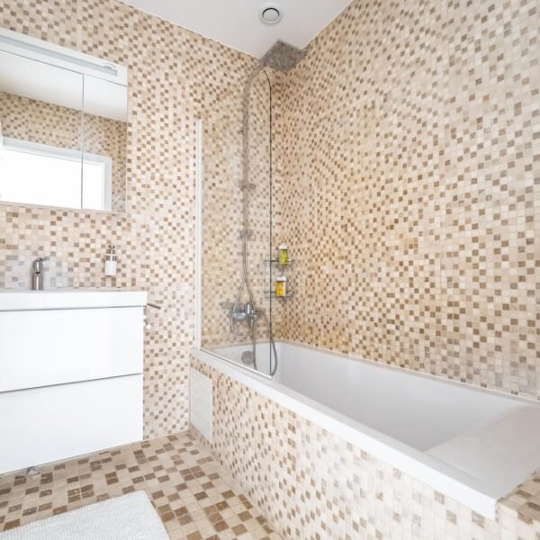 BATHROOM-1-min-1-scaled