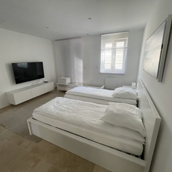 PARENTAL-SUITE-min-scaled